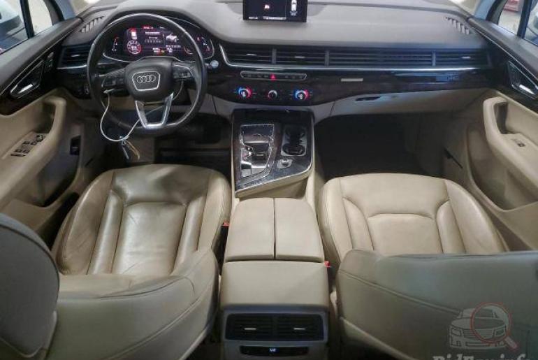 Audi Q7 Premium Plus
