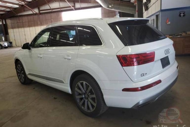 Audi Q7 Premium Plus