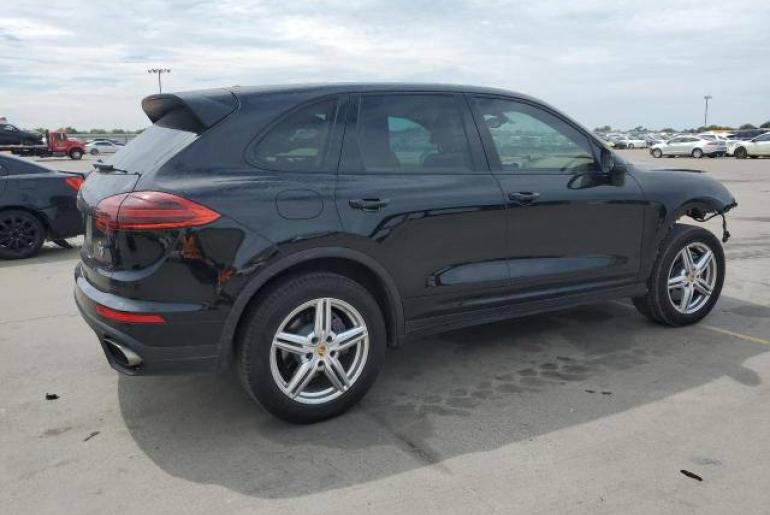 PORSCHE CAYENNE