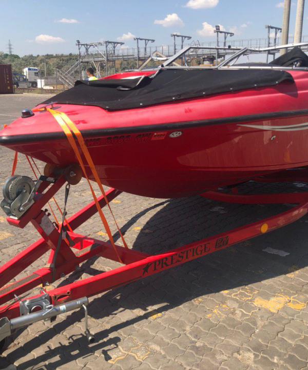 Crownline Boat 18FT
