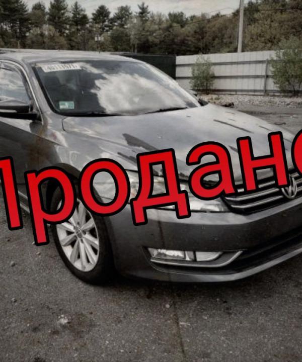 Volkswagen Passat SEL