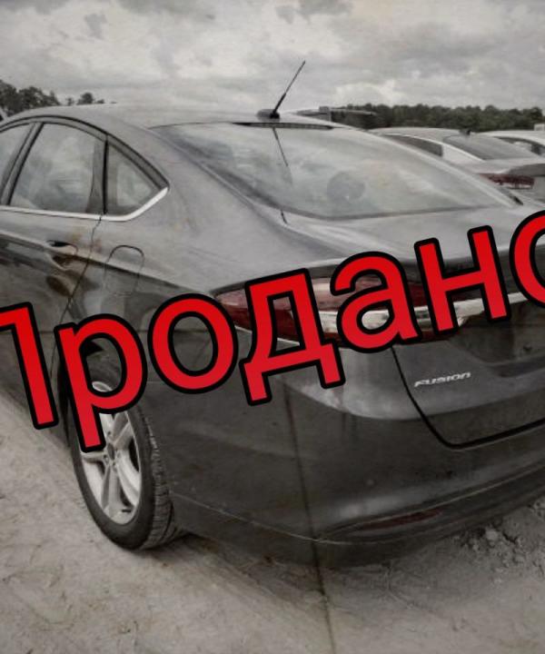 Ford Fusion SE
