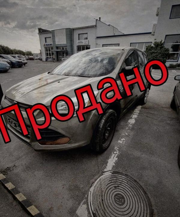 Ford Escape S