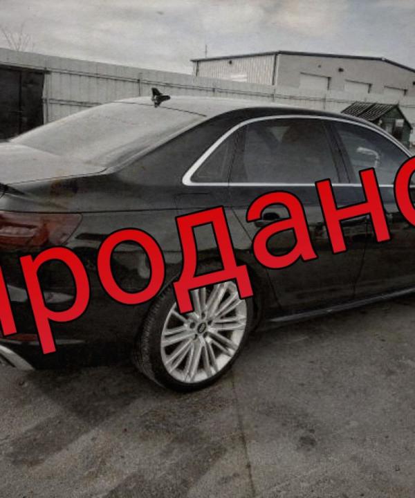 AUDI A4 PREMIUM PLUS