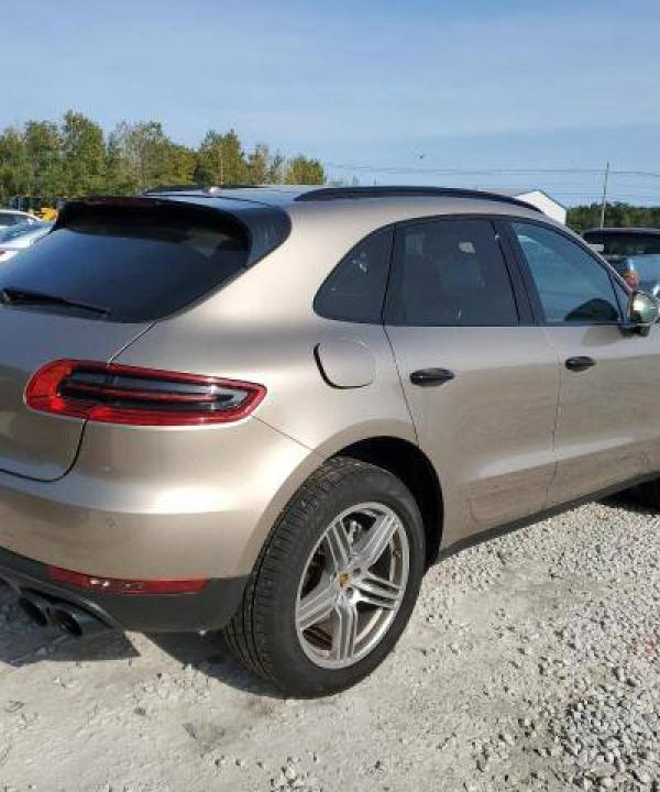 Porsche Macan S